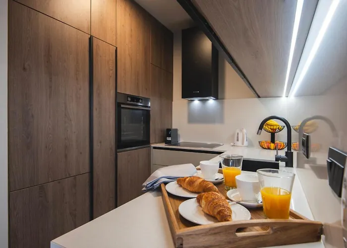 Seasons Luxury Apartament