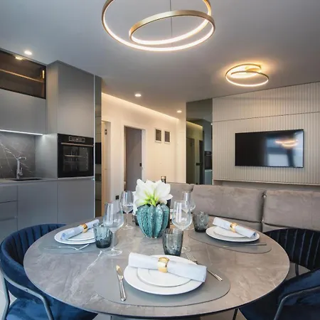 Seasons Luxury Appartamento