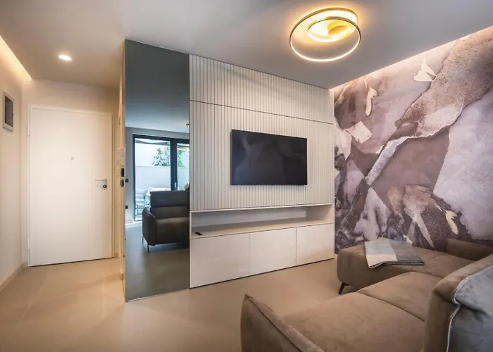 Apartment Seasons Luxury Pula